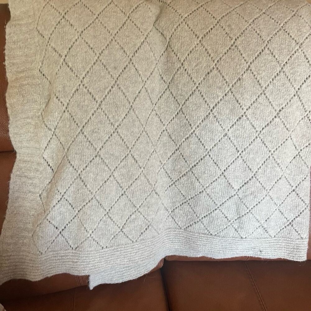 Roca Home luxury wool blend throw blanket